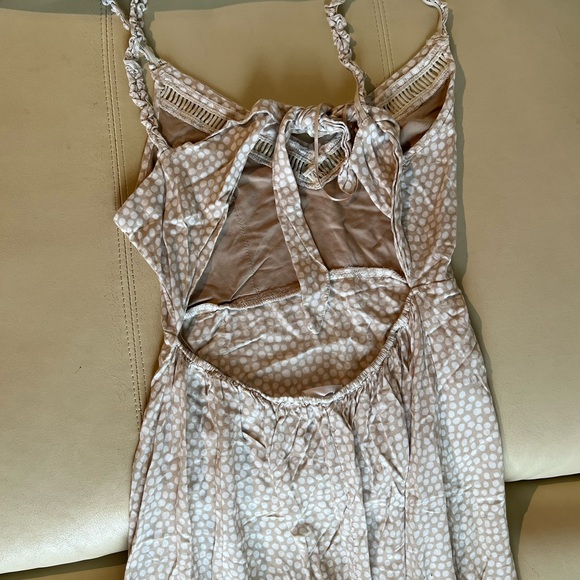 Dress - Picture 4 of 5